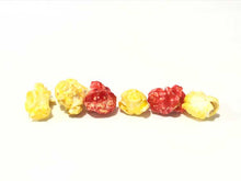 Load image into Gallery viewer, Pina Colada Cocktail Popcorn
